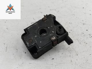 замок капота BMW 5 серия E39 1999, 2.5 л., бензин, АКПП, серый, универсал, 8203859