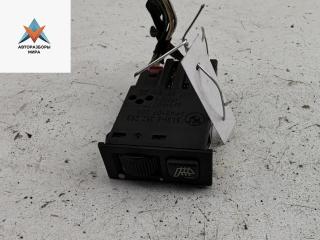 кнопка обогрева сидений BMW 5 серия E39 1998, 2.0 л., бензин, МКПП, синий, седан, 8352259