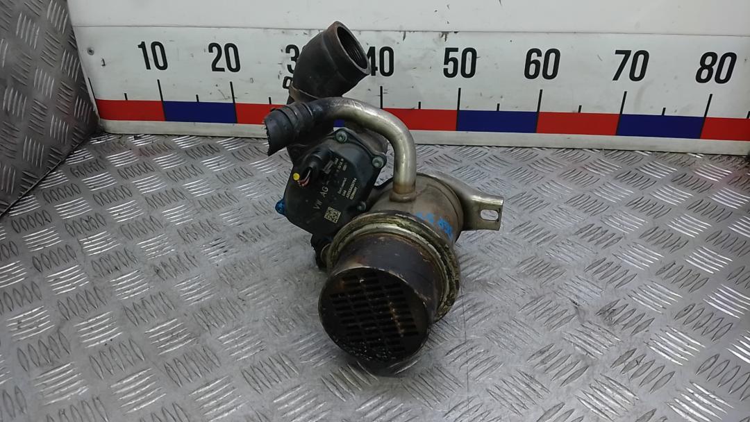 клапан EGR Skoda Octavia 3 поколение (A7) 2015, 1.6 л., дизель, МКПП, хетчбэк 5 дв., 04L131501CV063 - фото №1