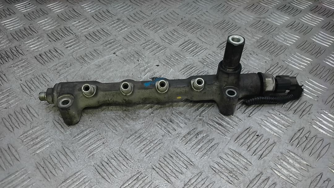 топливная рампа Opel Astra J 2009, 1.7 л., дизель, МКПП, хетчбэк 5 дв., BN - фото №1