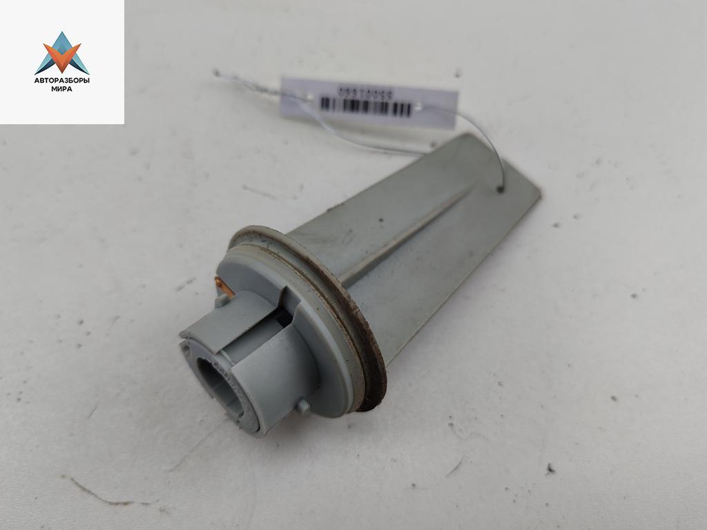 Патрон лампы указателя поворота Audi A6 4B/C5 1999, 2.4 л., бензин, АКПП, чёрный, универсал, 111411102NC1 - фото №1