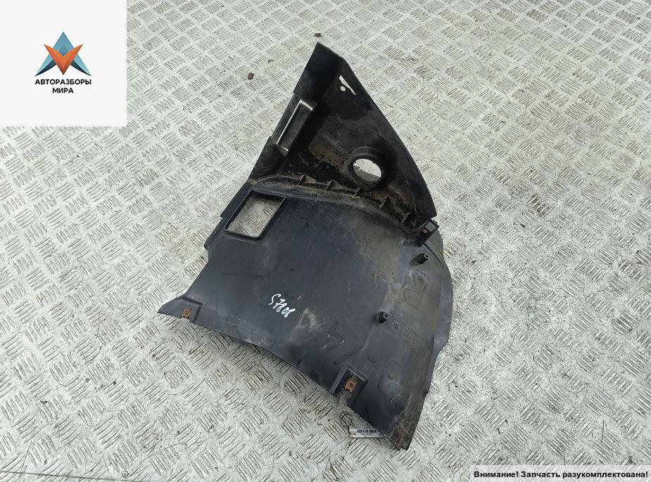Подкрылок передний правый BMW 3 серия E46 2000, 2.0 л., бензин, универсал, 8193812 - фото №1