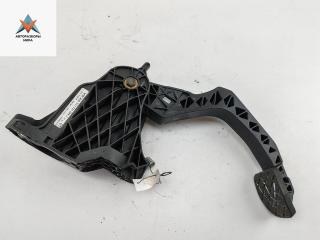 педаль сцепления Volkswagen Passat B6 2005, 1.6 л., бензин, МКПП, серый, универсал, 3C1721059