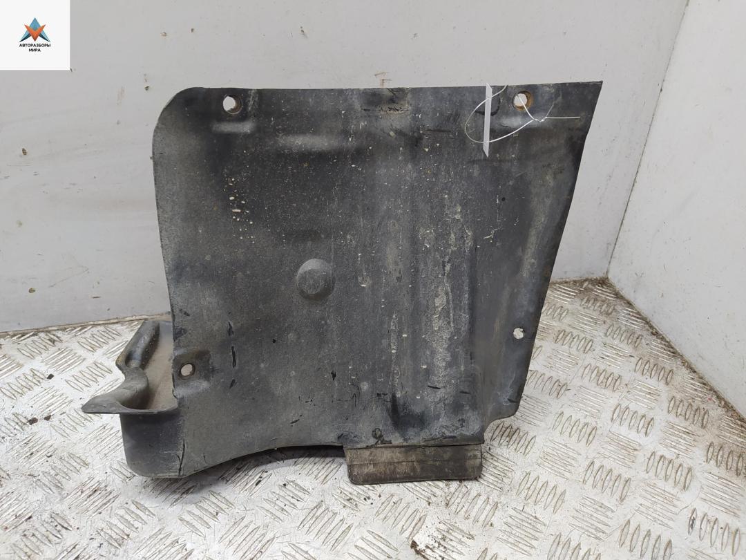 Подкрылок передний правый Mercedes-Benz C-Класс W203/S203/CL203 2000, 2.2 л., дизель, седан, 2038840822 - фото №1