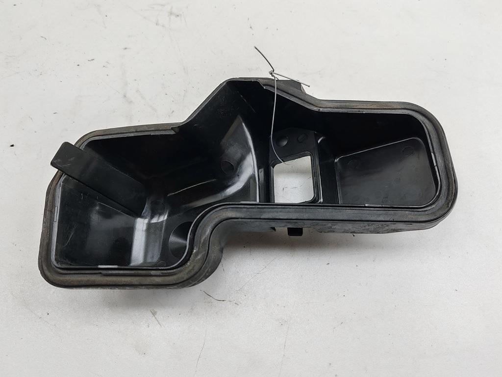 крышка фары Audi A6 C5 2002, 2.4 л., бензин, АКПП, зелёный, седан, 15381301