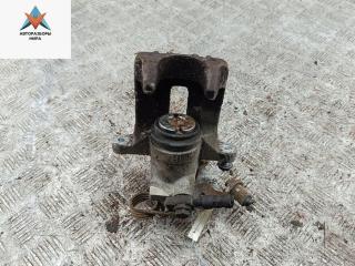 суппорт задний правый Volkswagen Passat B5 1998, 1.8 л., бензин, МКПП, синий, универсал