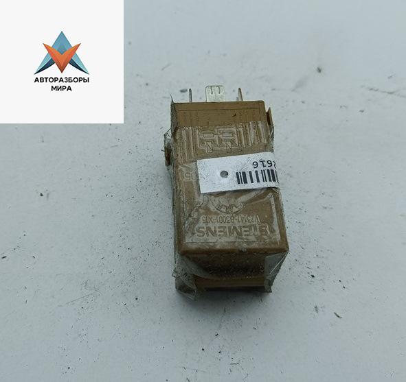 Реле стеклоочистителя (дворников) BMW 5 серия E39 1998, 2.0 л., бензин, МКПП, синий, седан, 8384505 - фото №1