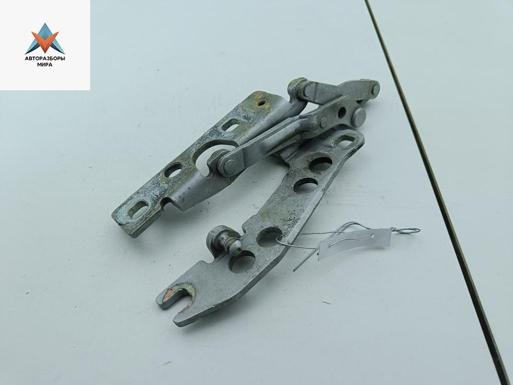 петля капота левая BMW 5 серия E39 1999, серый, универсал, 41618203275 - фото №1