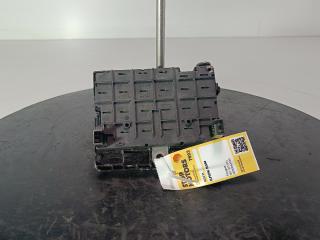 блок предохранителей Peugeot 307 1 поколение 2003, цвет, 9650664180