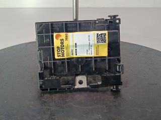 блок предохранителей Citroen C5 1 поколение [рестайлинг] 2006, цвет, 9659741780