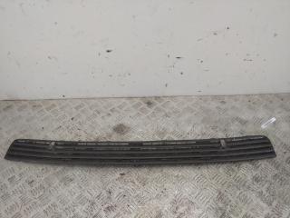 решетка капота Volkswagen Transporter T4 1991, 1.9 л., дизель, МКПП, белый, микроавтобус, 701819103