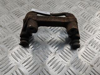 скоба суппорта Ford Mondeo III 2002, 2.0 л., бензин, МКПП, зелёный, универсал, 0204Y01172