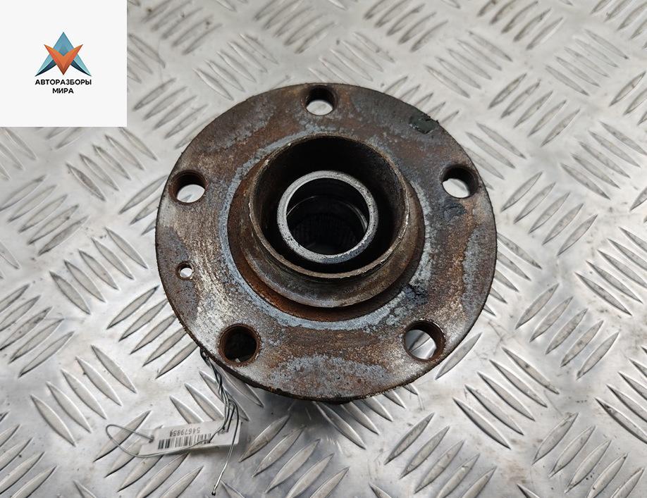 ступица передняя правая Audi A6 4F/C6 2004, 2.4 л., бензин, АКПП, серый, седан - фото №1