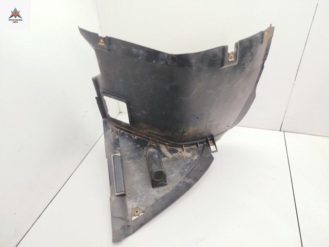 Подкрылок передний правый BMW 3 серия E46 2000, 2.0 л., бензин, универсал, 8193811 - фото №1