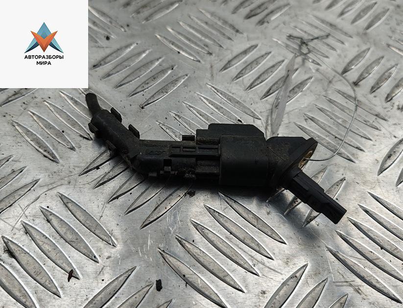 датчик ABS Ford Mondeo 3 поколение 2002, 2.0 л., бензин, МКПП, зелёный, универсал, 1S71-2B372AC - фото №1