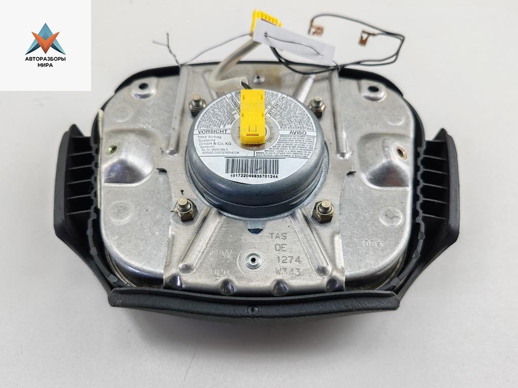 подушка безопасности водителя Audi A6 4B/C5 1999, 2.4 л., бензин, АКПП, чёрный, универсал, 4B0880201AD - фото №1