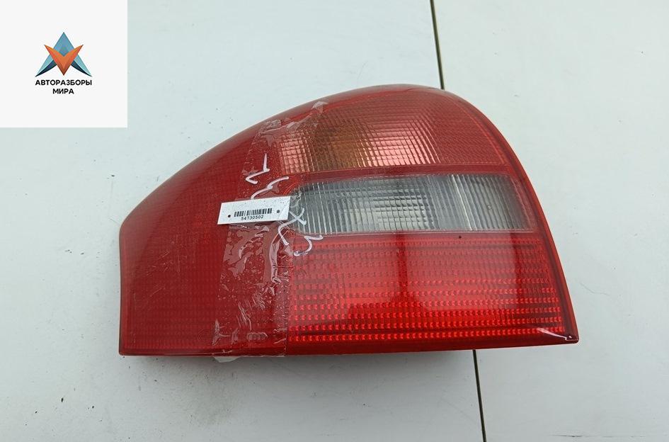 фонарь задний левый Audi A6 4B/C5 1998, 2.4 л., бензин, МКПП, серый, седан, 4B5945095 - фото №1