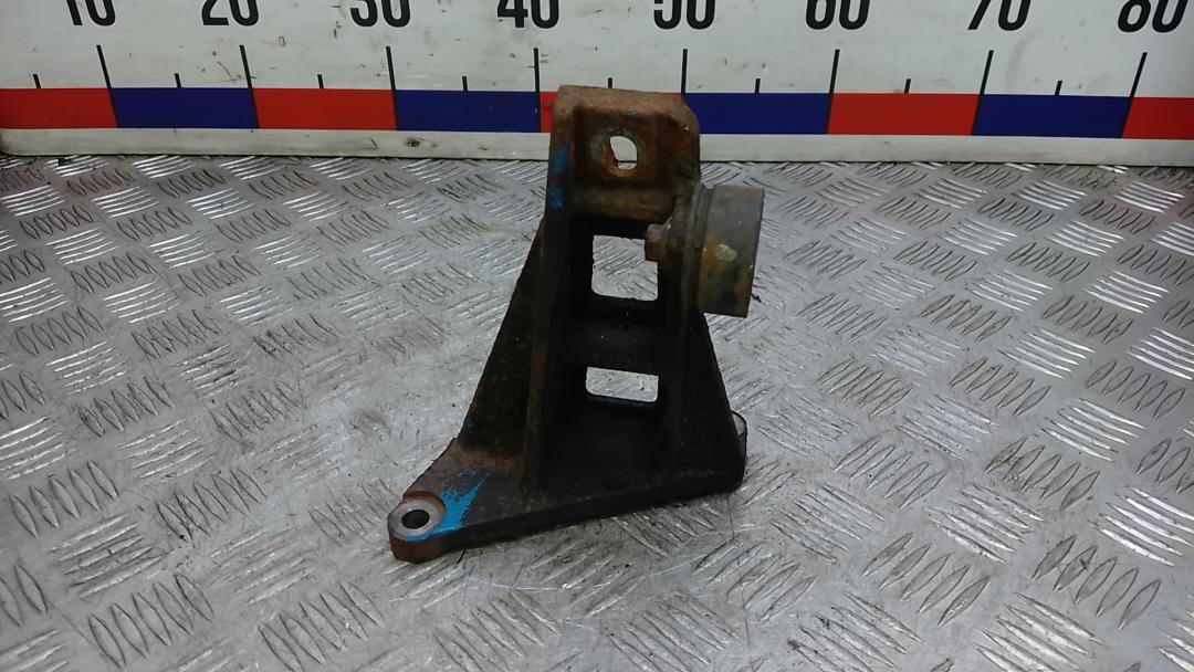 Кронштейн двигателя дизельный Suzuki Grand Vitara 2 поколение 2006, 1.9 л., дизель, МКПП, внедорожник 5 дв. - фото №1