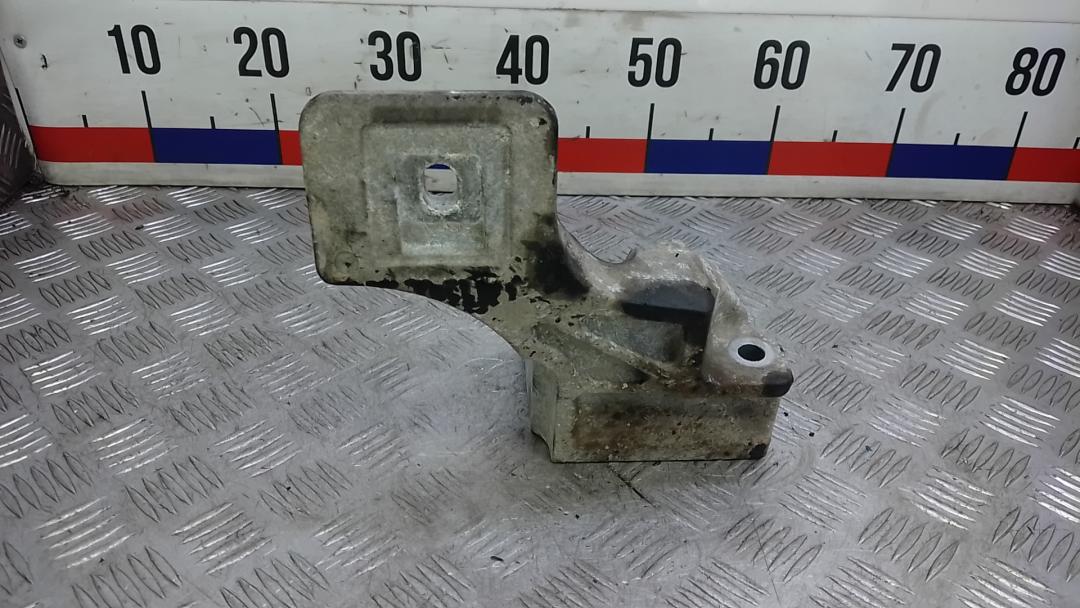 Кронштейн двигателя дизельный Land Rover Range Rover Sport 1 поколение 2008, 2.7 л., TDVM, дизель, АКПП, внедорожник 5 дв. - фото №1