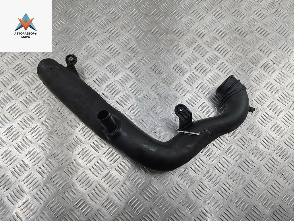 патрубок турбины Skoda Octavia mk2 (A5 1Z) 2005, 2.0 л., дизель, 1K0129654K - фото №1