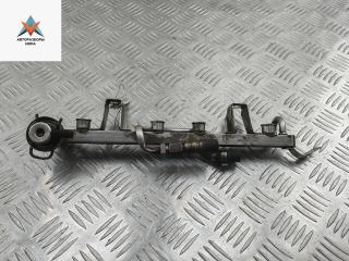 топливная рампа Volkswagen Passat B5 [рестайлинг] 2001, 2.0 л., бензин, МКПП, серый, универсал, 06B133317L