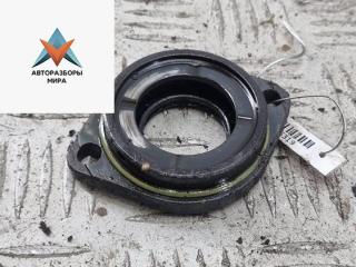 кронштейн (крепление) Volkswagen Passat B5 1997, 1.8 л., бензин, МКПП, чёрный, универсал, 027115033