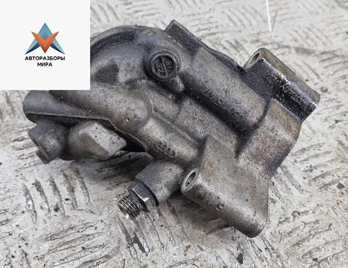 корпус масляного фильтра Volkswagen Passat B5 1997, 1.8 л., бензин, МКПП, универсал, 050115417 - фото №1