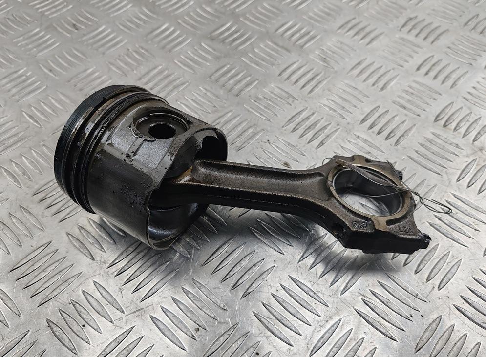 поршень BMW 5 E39 2002, 3.0 л., дизель, АКПП, чёрный, универсал