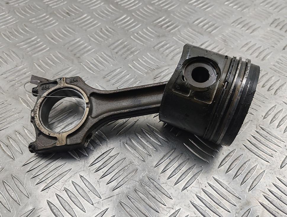 поршень BMW 5 E39 2002, 3.0 л., дизель, АКПП, чёрный, универсал