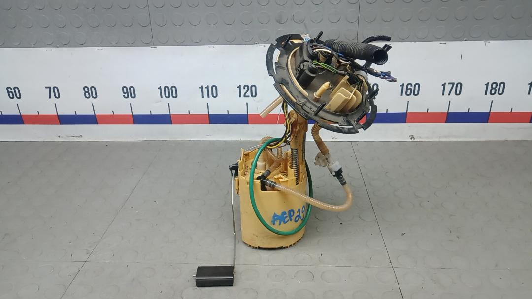 насос топливный Land Rover Range Rover Evoque L551 2018, 2.0 л., дизель, МКПП, внедорожник 5 дв. - фото №1