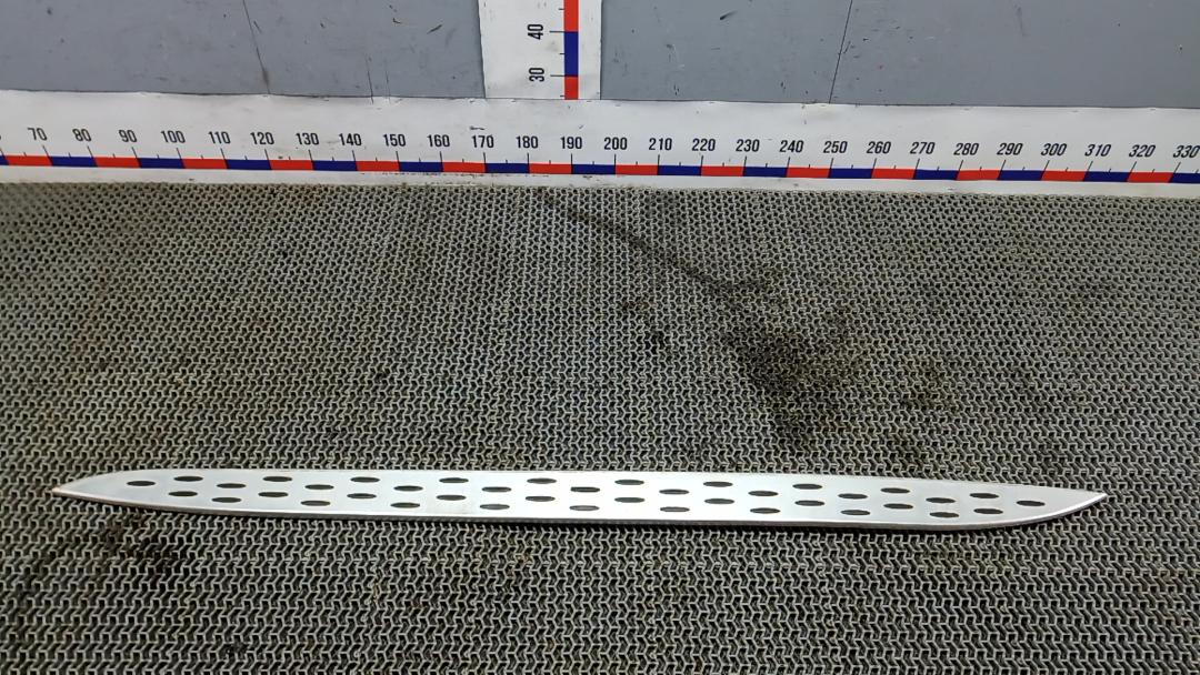 подножка Mercedes-Benz M-Класс W166 2013, 2.2 л., BlueTec, дизель, АКПП, внедорожник 5 дв. - фото №1