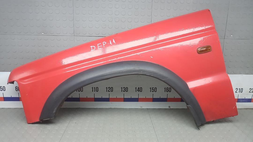 крыло переднее левое Land Rover Discovery 2 поколение 2001, 2.5 л., дизель, МКПП, внедорожник 5 дв. - фото №1