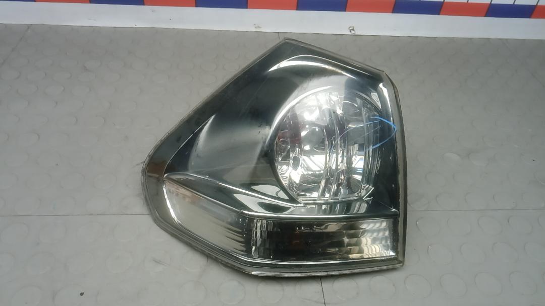 фонарь задний левый Lexus RX 2 поколение 2004, 3.0 л., бензин, АКПП, внедорожник 5 дв. - фото №1