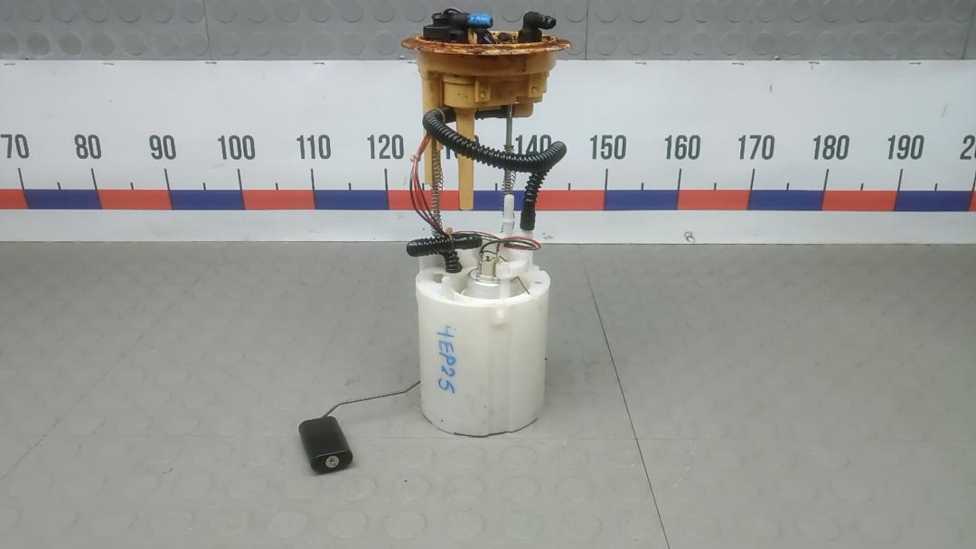 насос топливный Volkswagen Tiguan 1 поколение 2010, 2.0 л., дизель, МКПП, внедорожник 5 дв. - фото №1