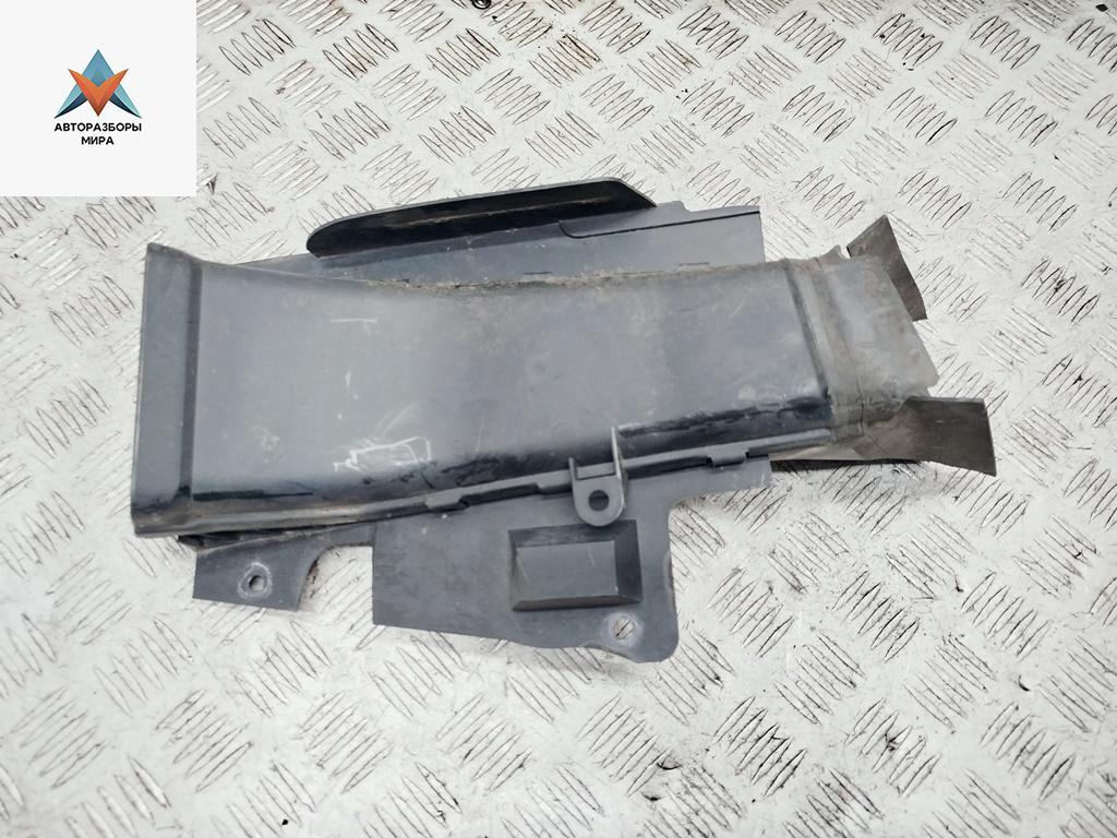 воздуховод BMW 3 серия E46 2000, 2.0 л., бензин, АКПП, серый, универсал, 8230559 - фото №1