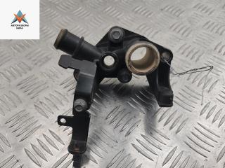 фланец (тройник) системы охлаждения Ford Focus 2 поколение [рестайлинг] 2008, 1.6 л., i, бензин, МКПП, синий, хетчбэк 5 дв., C89WA