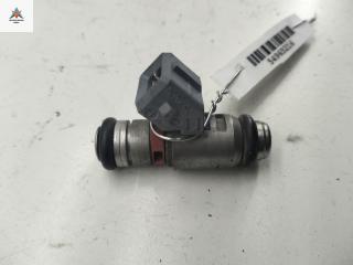 форсунка Volkswagen Golf 4 поколение 1998, 1.4 л., бензин, МКПП, чёрный, хетчбэк 3 дв., 036031C