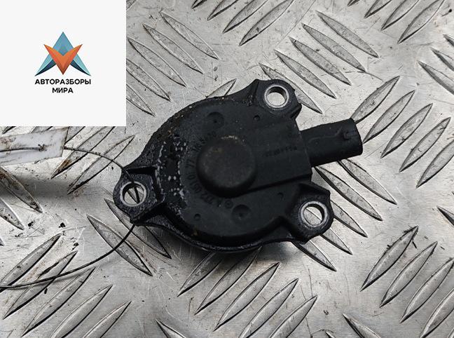 электромагнитный клапан Mercedes-Benz S-Класс W221 2006, 4.7 л., бензин, АКПП, чёрный, седан, 2720510177 - фото №1