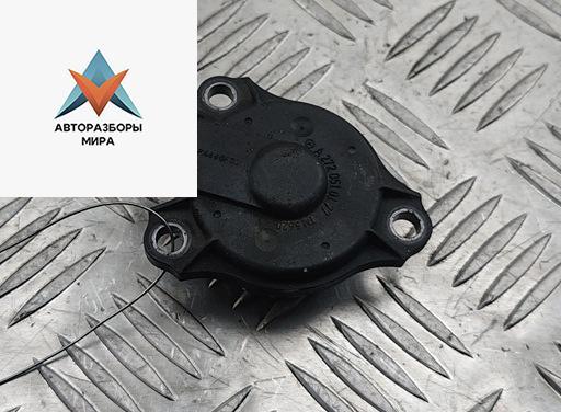 электромагнитный клапан Mercedes-Benz S-Класс W221 2006, 4.7 л., бензин, АКПП, чёрный, седан, 2720510177 - фото №1