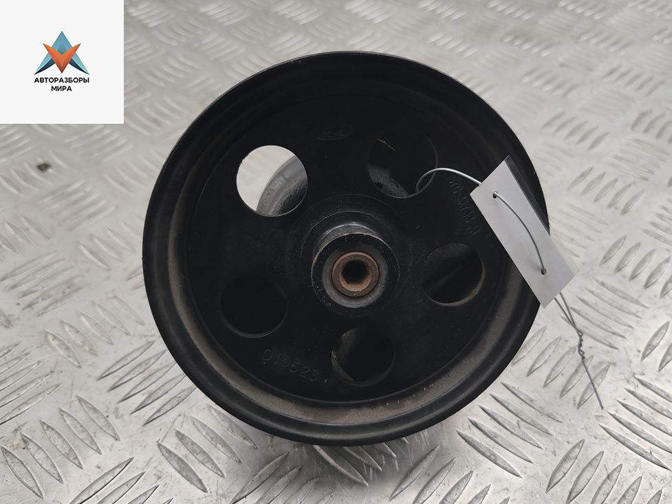 Насос гидроусилителя руля Ford Mondeo 3 поколение 2001, 2.0 л., бензин, АКПП, серый, хетчбэк 5 дв., 1F-D05-03 - фото №1