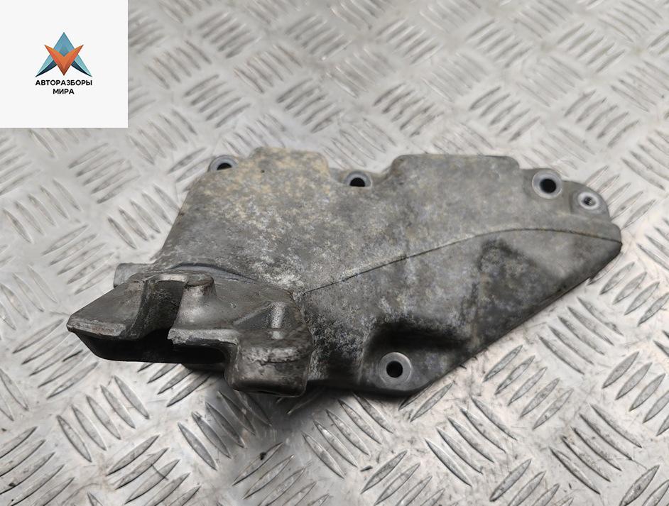 кронштейн двигателя Mercedes-Benz S-Класс W221 2006, 4.7 л., бензин, АКПП, чёрный, седан, 2732231104 - фото №1