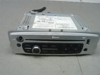 магнитола Renault Megane 3 поколение [2-й рестайлинг] 2013, 1.5 л., дизель, МКПП, хетчбэк 5 дв.