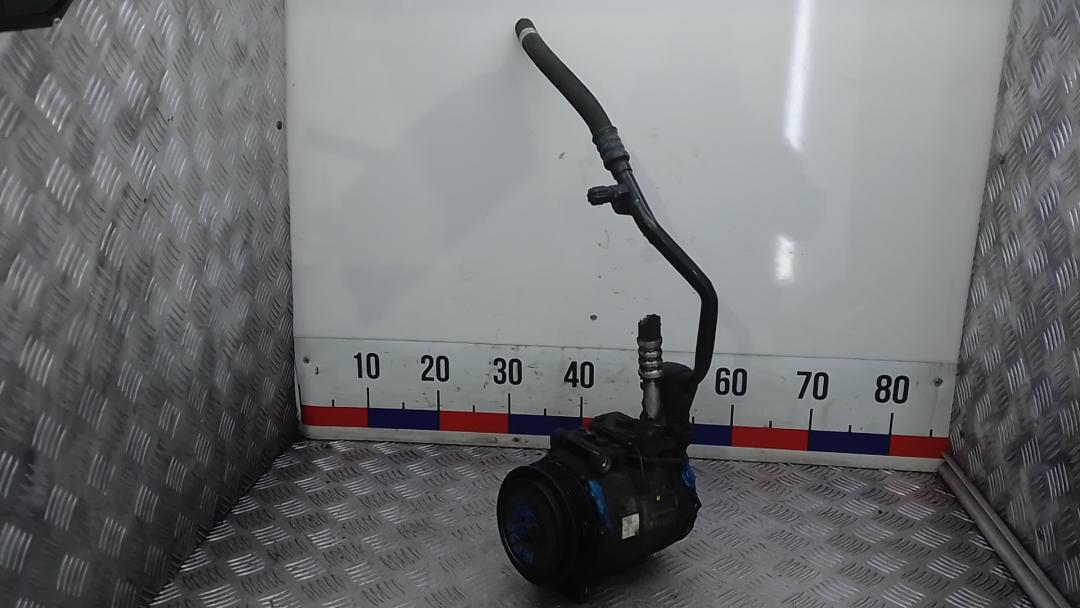 компрессор кондиционера Mercedes-Benz Vito W639 2004, 2.2 л., CDI 111, дизель, АКПП, микроавтобус, A0012301711 - фото №1