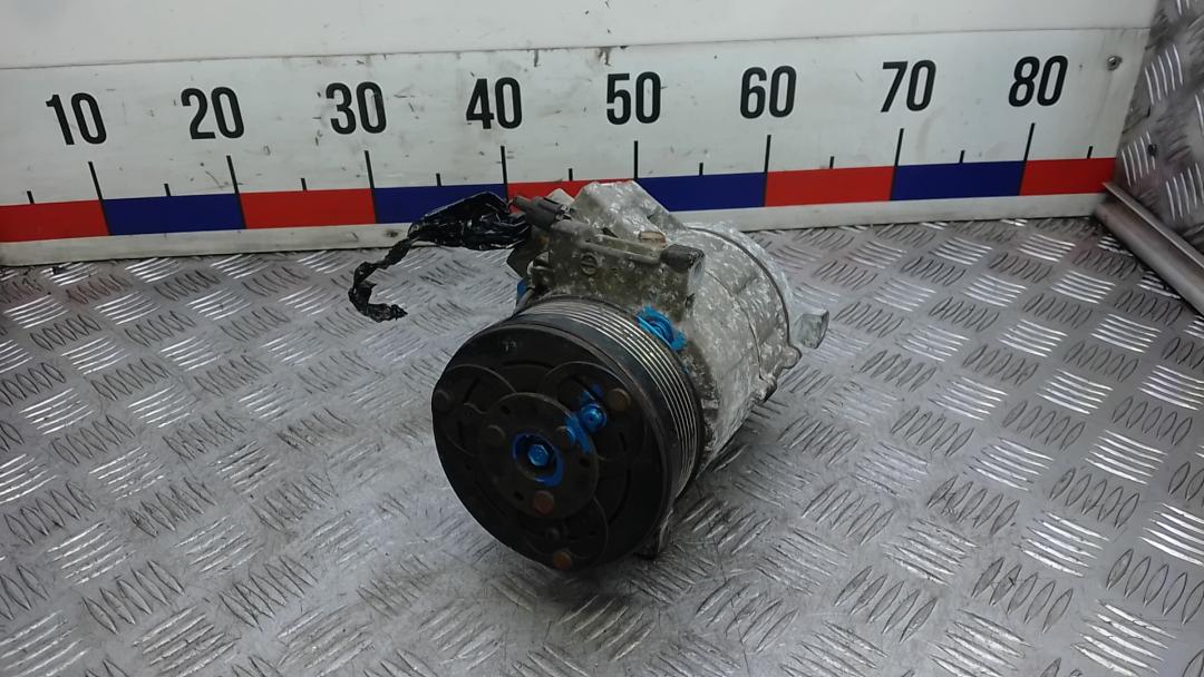 компрессор кондиционера Suzuki Grand Vitara 2 поколение 2006, 1.9 л., дизель, МКПП, внедорожник 5 дв., 9520167JA0 - фото №1