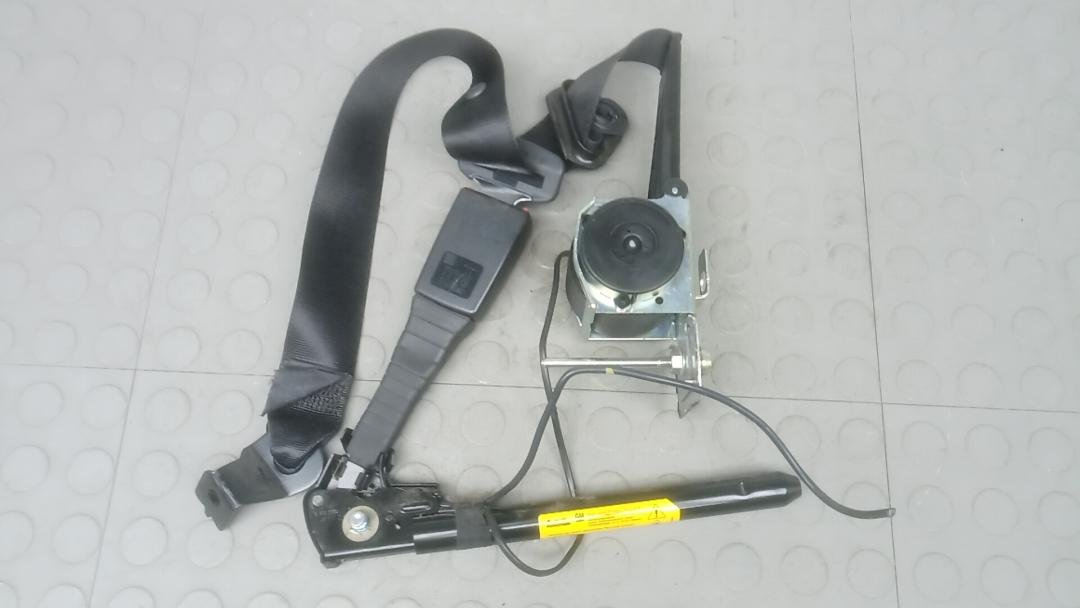 ремень безопасности Opel Zafira 2 поколение (B) 2007, 1.9 л., дизель, АКПП, минивэн - фото №1