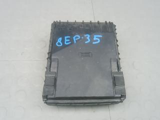 блок предохранителей Volkswagen Scirocco 3 поколение 2010, 2.0 л., дизель, МКПП, хетчбэк 5 дв.