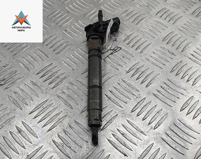 форсунка Mercedes-Benz Vito-2 / Viano W639 2006, 2.2 л., дизель, МКПП, белый, микроавтобус, 6460701487 - фото №1