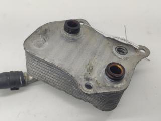 теплообменник масляного фильтра Audi A4 B6 2001, 2.0 л., бензин, МКПП, серый, седан, 06B117021