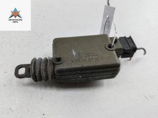 Активатор (привод) замка двери задней правой Renault Master 2 поколение [рестайлинг] 2004, 2.5 л., дизель, МКПП, белый, микроавтобус