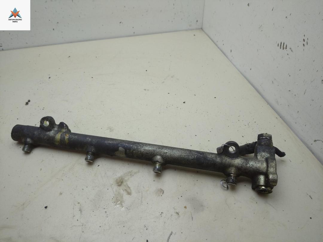 топливная рампа Mercedes-Benz Sprinter W901-W905 2005, 2.2 л., дизель, МКПП, зелёный, микроавтобус, A6110700495 - фото №1